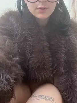 Lolasecret_ 即時 XXX 聊天