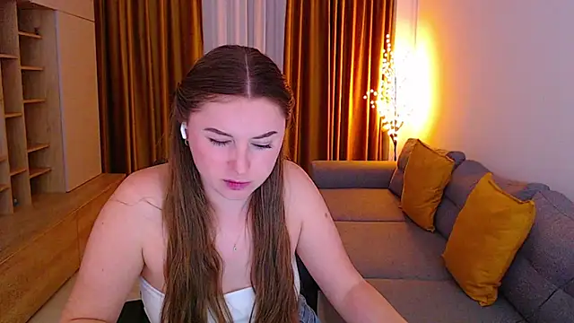 _Mia_Adams – Naživo XXX chat