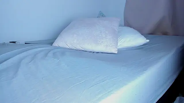 Skarleth69 现场XXX聊天