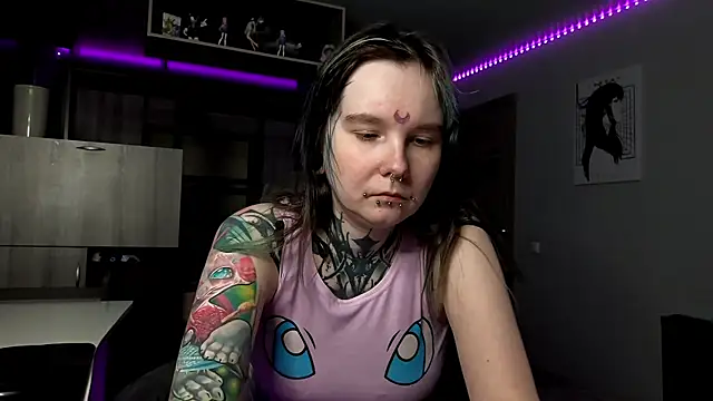 Онлайн чат XXX HighelikeGirl