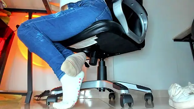 alma_fenix 라이브 XXX 채팅