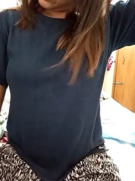 Tanha18 – Live XXX-chat