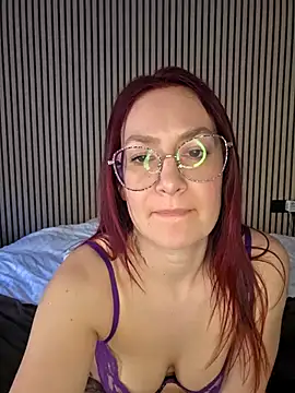 ladoucedu34 即時 XXX 聊天