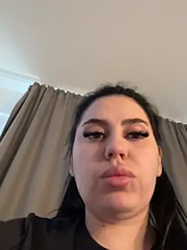 Онлайн чат XXX Andrestarr