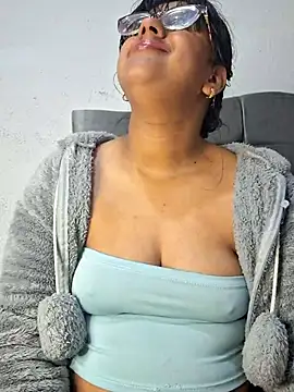 Czat XXX na żywo – ZaidaWet