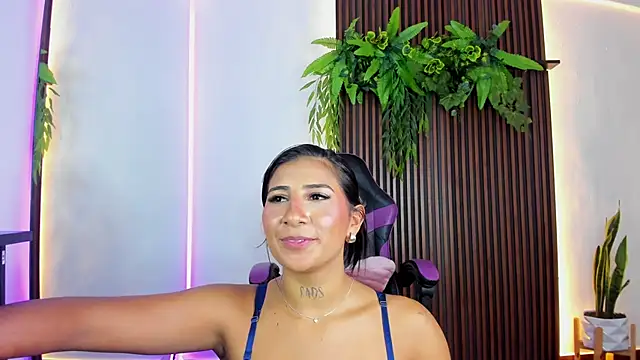 DRACARYSS_: онлайн-секс-чат