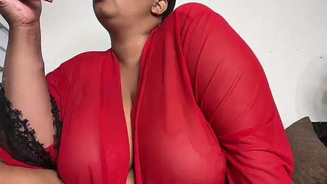 TangyYummyAss: онлайн-секс-чат