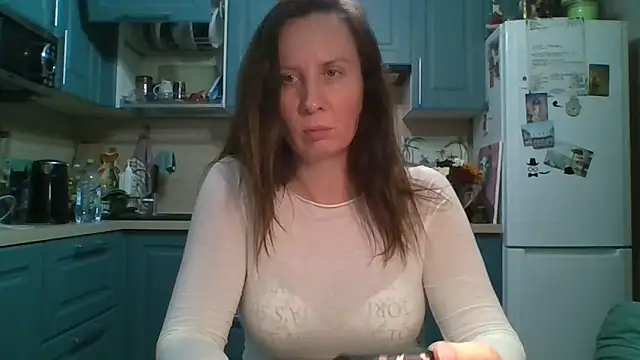 ALICAINWONDERLAND's Live XXX Chat