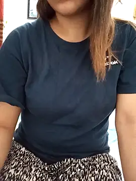 Tanha18: онлайн-секс-чат