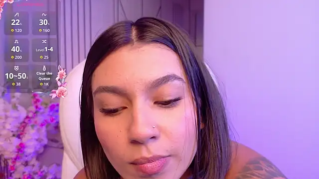 AlyssaRay élő XXX-chatje