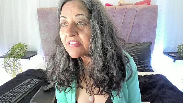 Victoriaa_Anderson Chat XXX in diretta