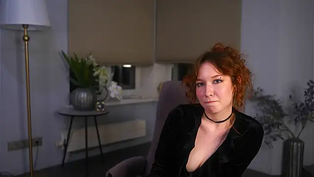 AvisKaplin Show in webcam