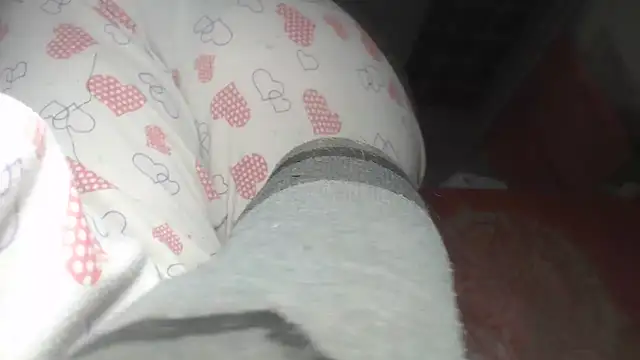 Show de prettyangelsquirt na webcam