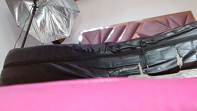 morenahott1: онлайн-секс-чат