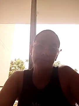 nicolle_milf1978のライブXXXチャット