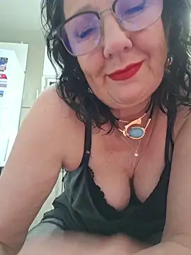 Chat +18 de LaliaMia ao vivo