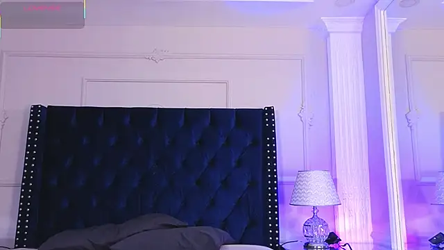 Chat +18 de CharlesBrown_ ao vivo