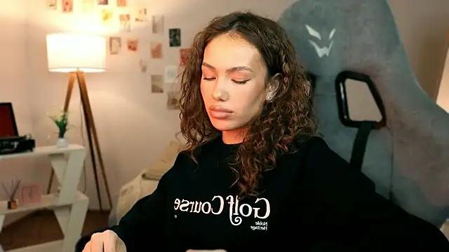 Chat +18 de nexorine ao vivo