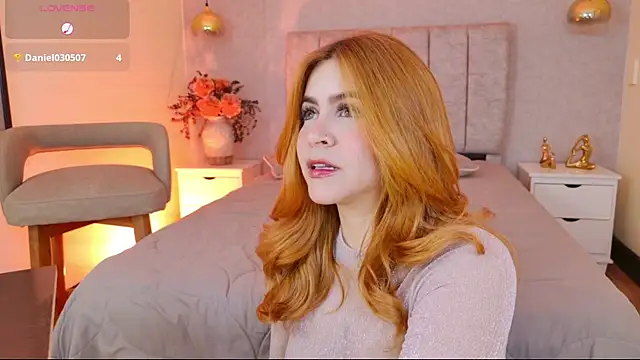 april_rousse's Live XXX Chat