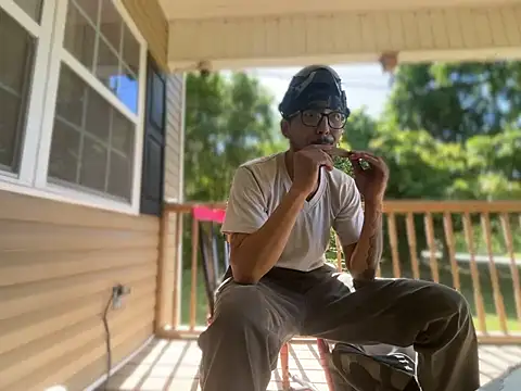 Czat XXX na żywo – ThrowedWorldWide