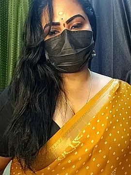 Chat +18 de Anushka_flower ao vivo