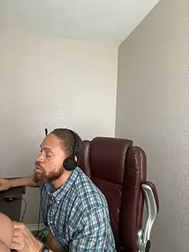 Fathero1timen Live XXX chat