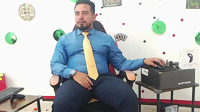 KalethBigDick Show in webcam