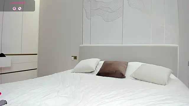 JenniferQueen11 live XXX chat