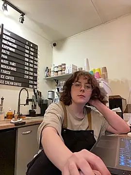 cinnabon_ Show in webcam