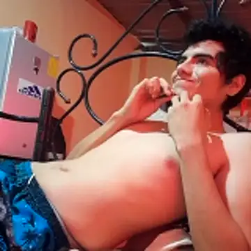 Ortiz3404 Chat XXX in diretta