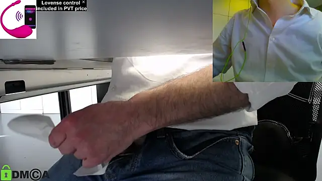 Webkamerová show pliko