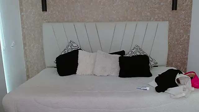 AliceSmity_: απευθείας συνομιλία ΧΧΧ