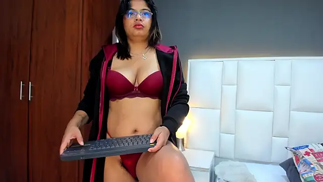 yeral2017's Live XXX Chat