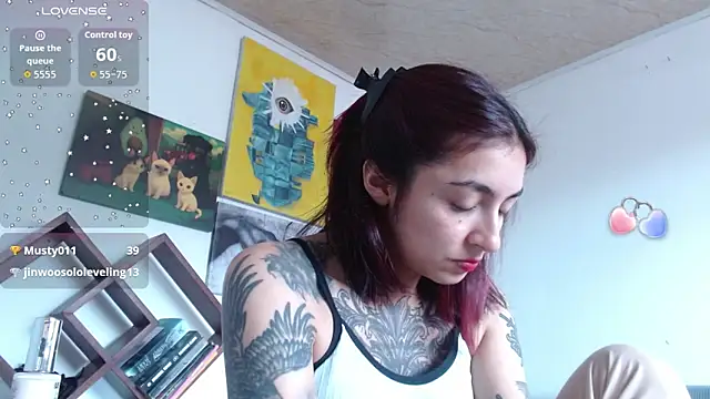 ZoeBakers_'s Live XXX Chat