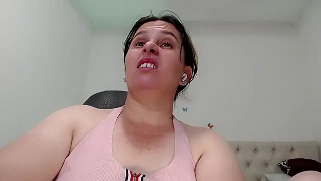 แชท XXX สดของ victoria_jones