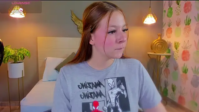 Chat +18 de kitty_sweeety_ ao vivo