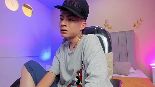 Chat +18 de Nascary_Fox ao vivo