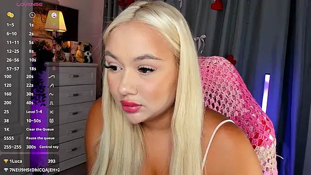 _Loneve__n Live XXX chat