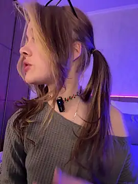 Show modela Marryme- na web-kameri