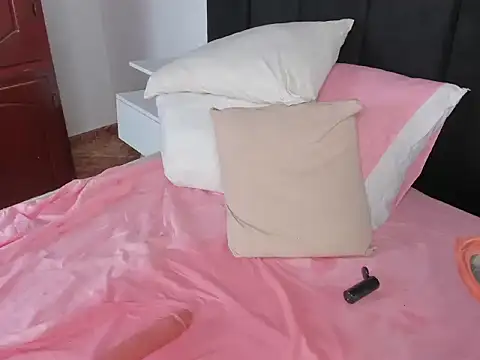 Show de Sophia-Gomezz na webcam