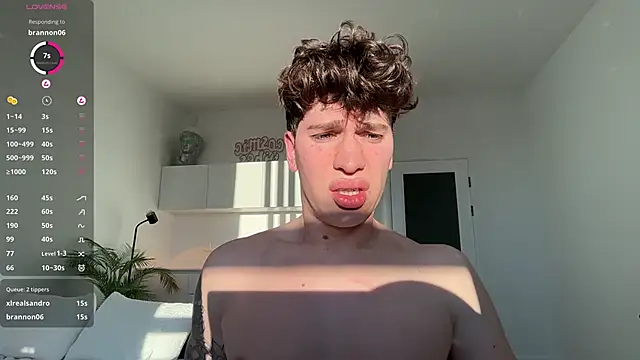 Evan__White_のウェブカメラショー