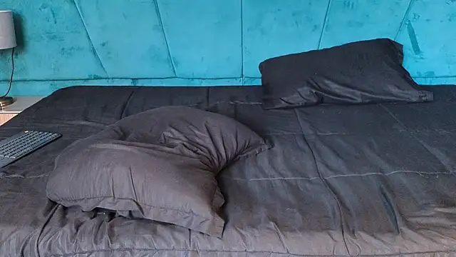 Aaron_Eze webkamerás műsora