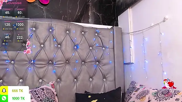 LAILAGUMMY Chat XXX in diretta