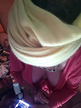 Show de Hot-Muci na webcam