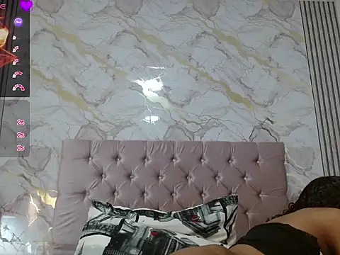 Show de Mia_Coock na webcam