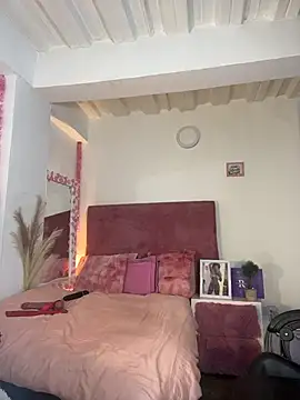 karinacortes 即時 XXX 聊天