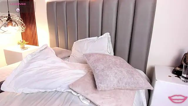 XXX chat uživo modela Veronicalanx1