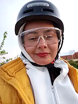 bellapaty's Live XXX Chat