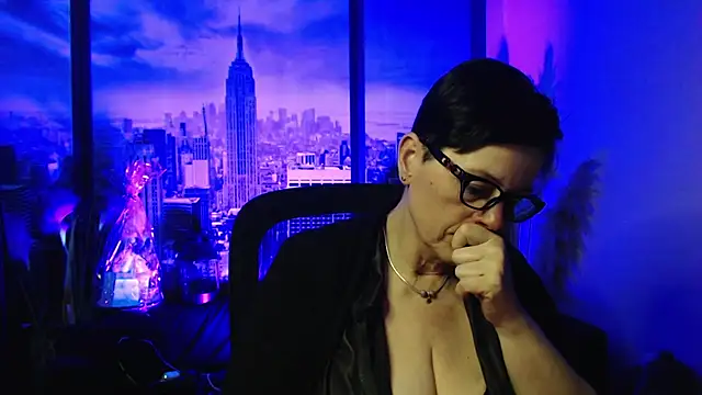 ninarandmann's Live XXX Chat