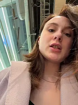 Chatroom XXX en direct de Dina_Tease